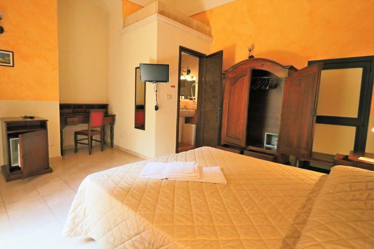Dimora Relais Excelsa Hotel Gallipoli Bagian luar foto