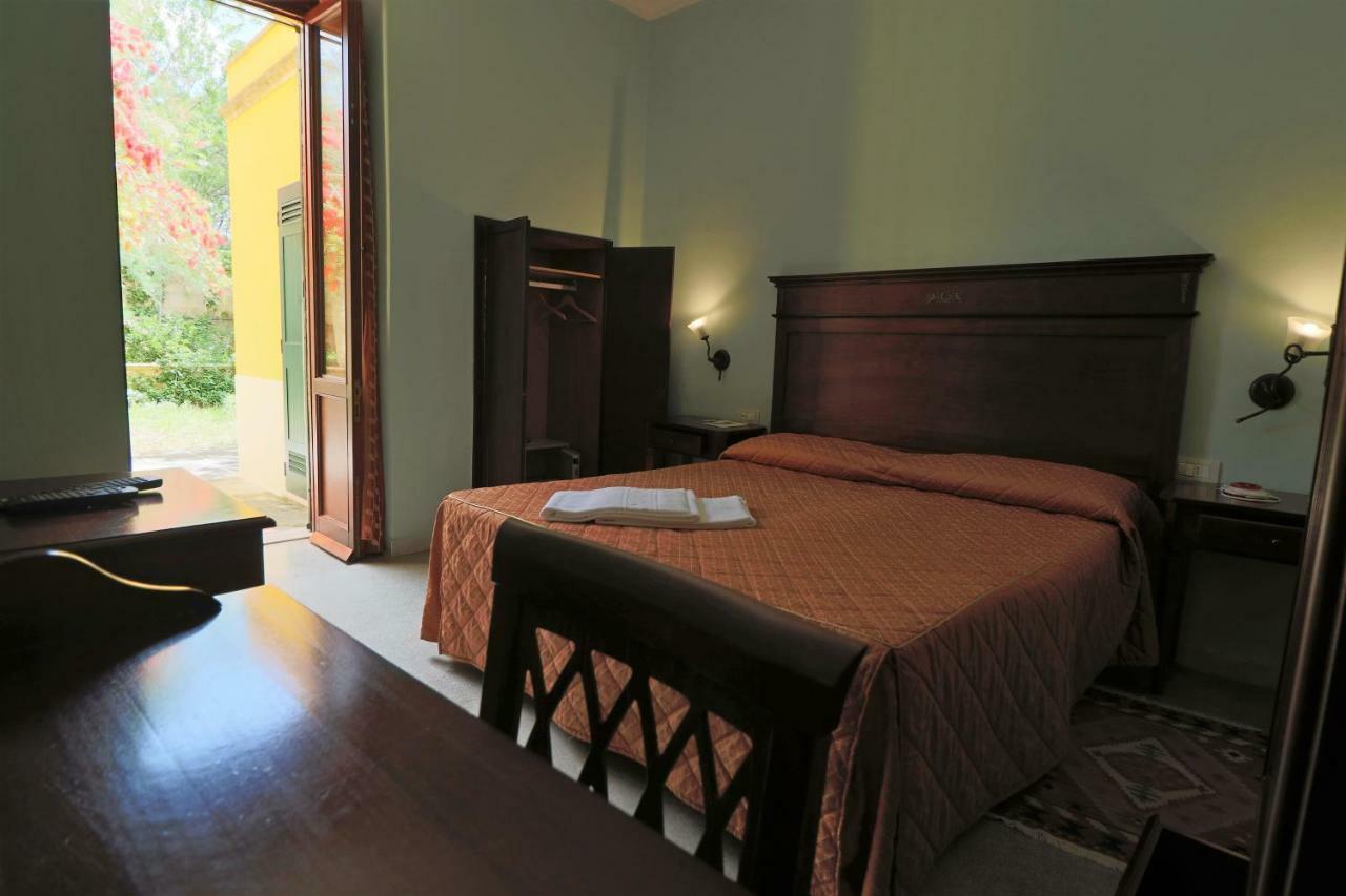 Dimora Relais Excelsa Hotel Gallipoli Bagian luar foto